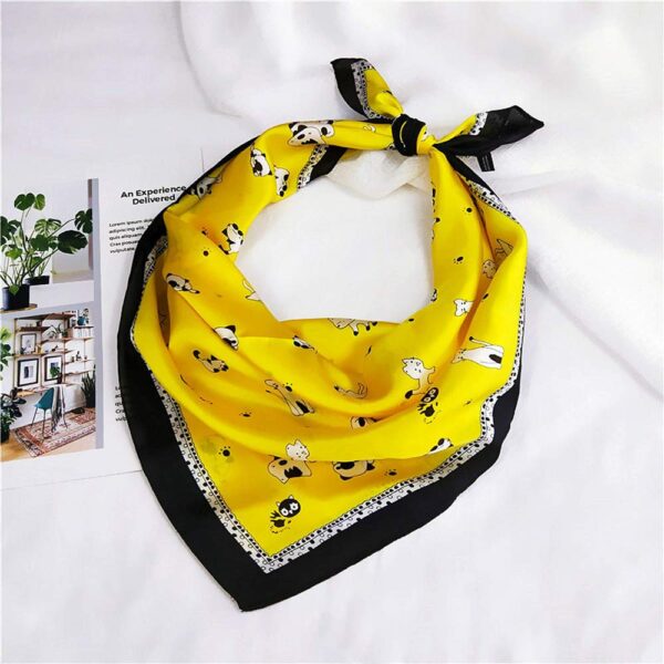 Foulard con gattini bianchi e neri