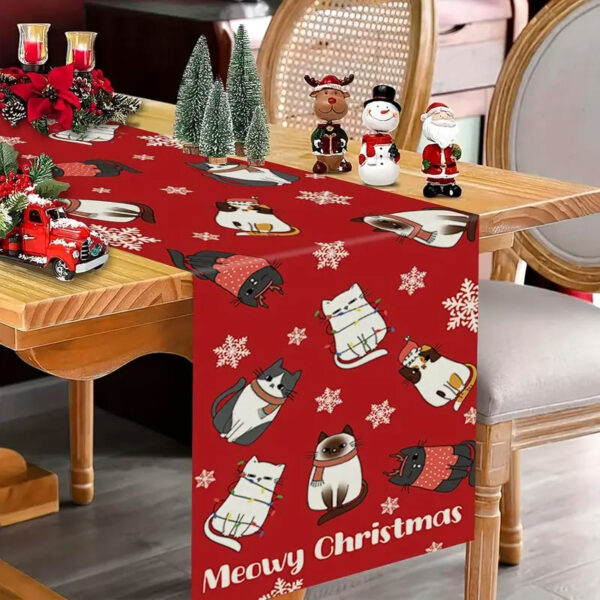 Runner da tavola con gatti Meowy Christmas, ambientato