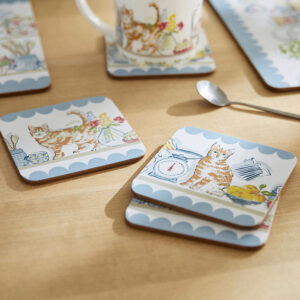 Set di 4 sottobicchieri gatti rossi in cucina, ambientato