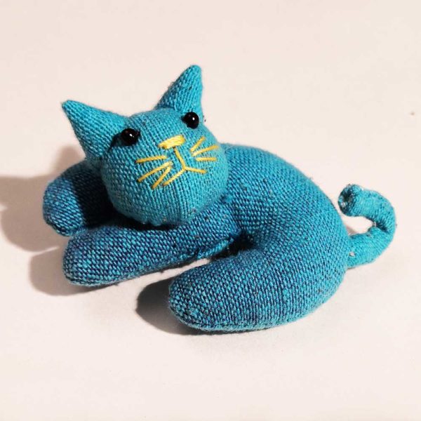 Spilla a forma di gatto in cotone tartan azzurra