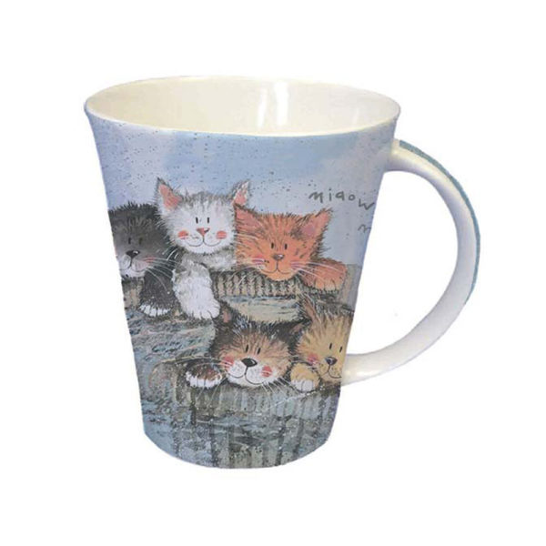 Tazza in ceramica azzurra con gattini